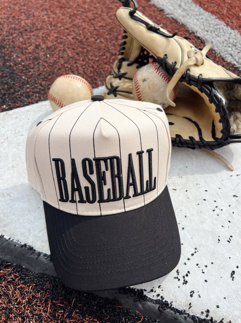 Baseball - Black Stripe Vintage Trucker cap