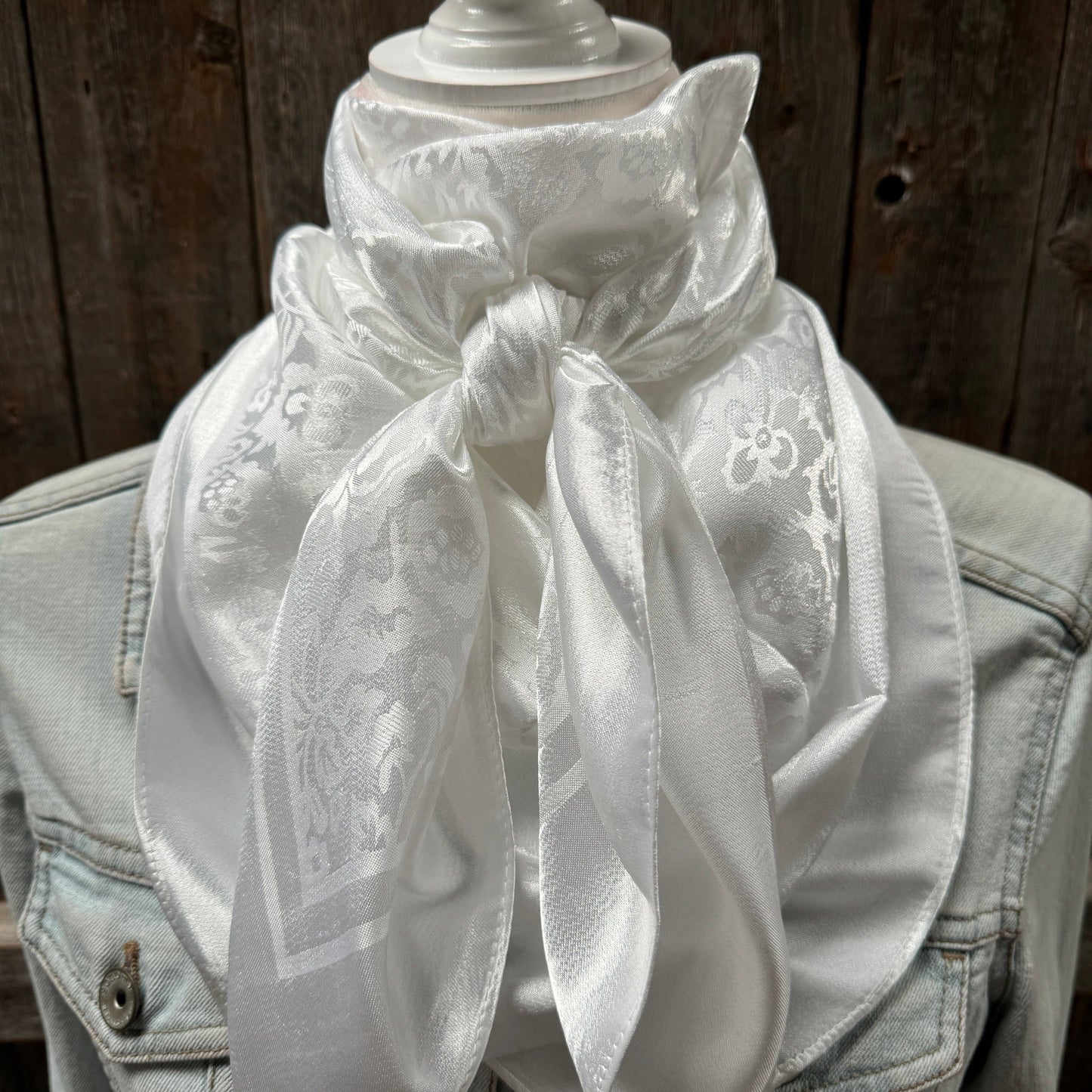Jacquard Wild Rag