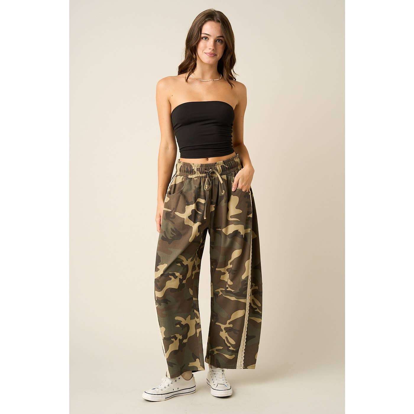 CAMO PRINT LACE TRIM BARREL LEG PANTS