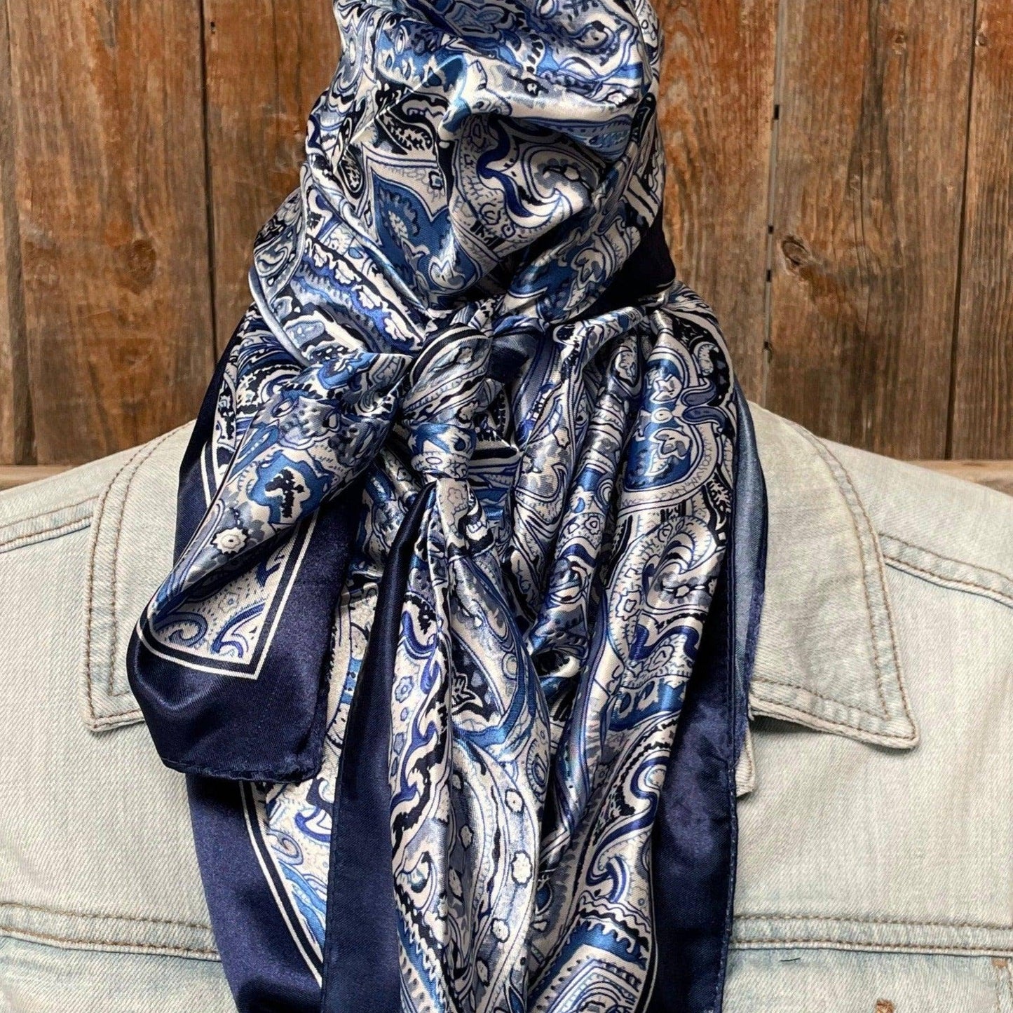 Colton Wild Rag