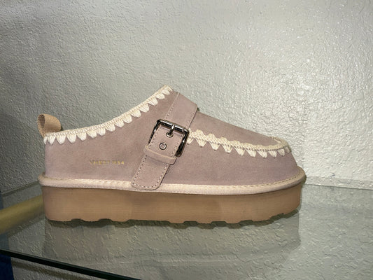 Lounge Me Platform Shoe