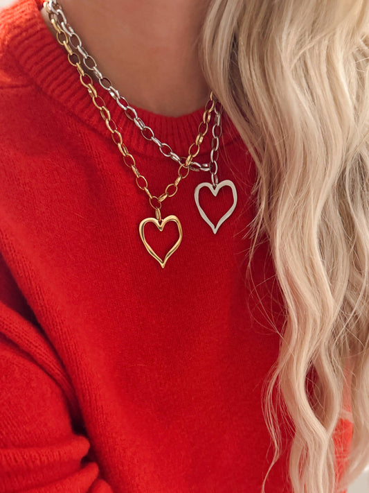 KAREN HEART NECKLACE