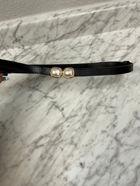 Black/ pearls belt