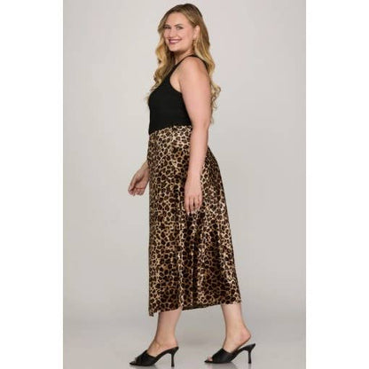 GO GET IT VELVET SKIRT