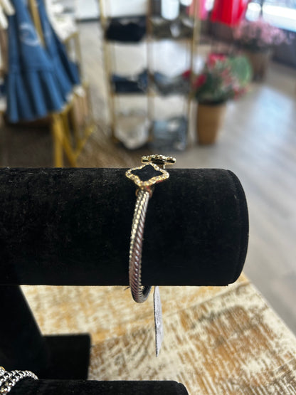 Black spade bangle