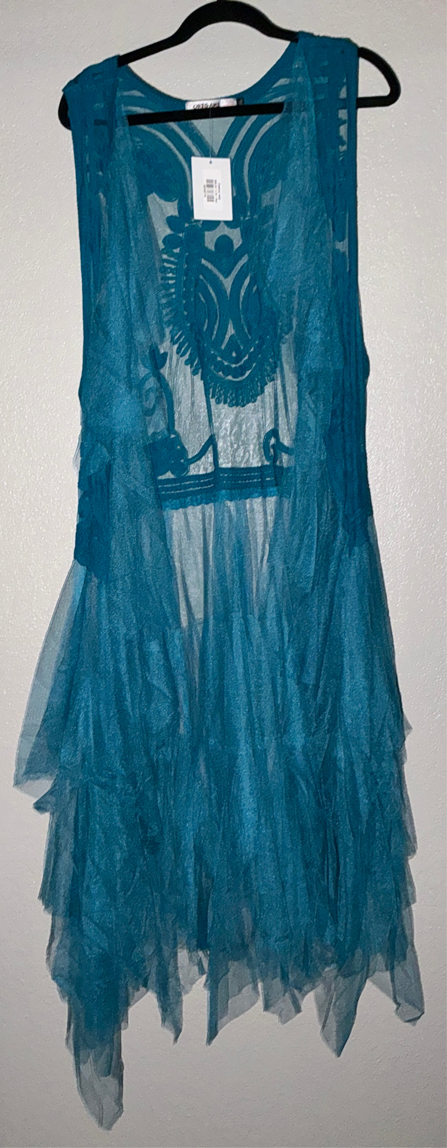 Deena vest