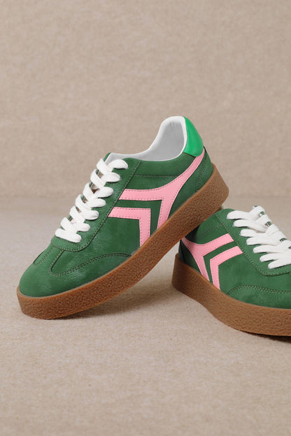 Nova Platform Sneaker