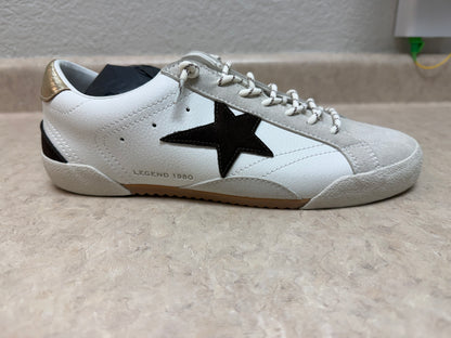 Legend Brown Star Sneaker