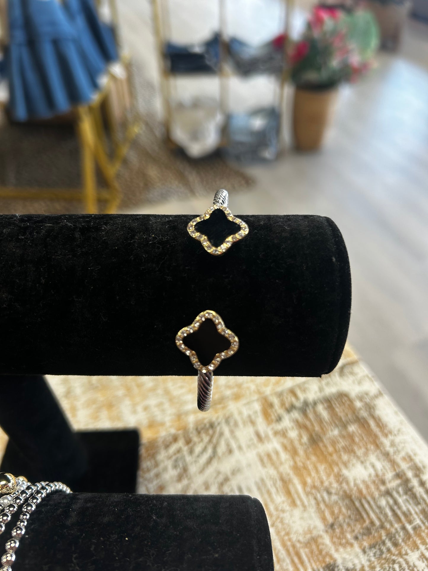 Black spade bangle