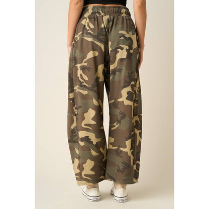CAMO PRINT LACE TRIM BARREL LEG PANTS