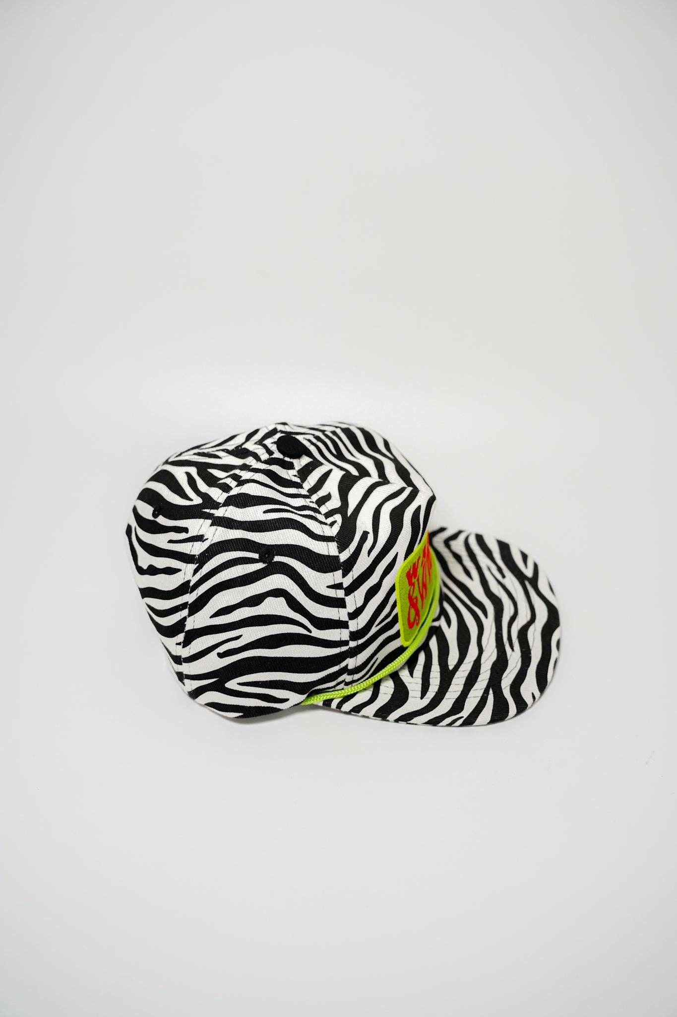 WANTED & WILD CANVAS CAP