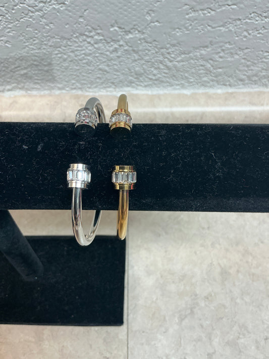 Nini cuff