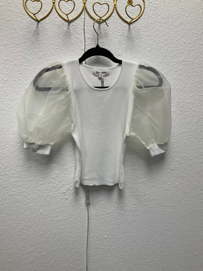 Glinda Round Neck Knit Top with Organza Puff Short Sleeve