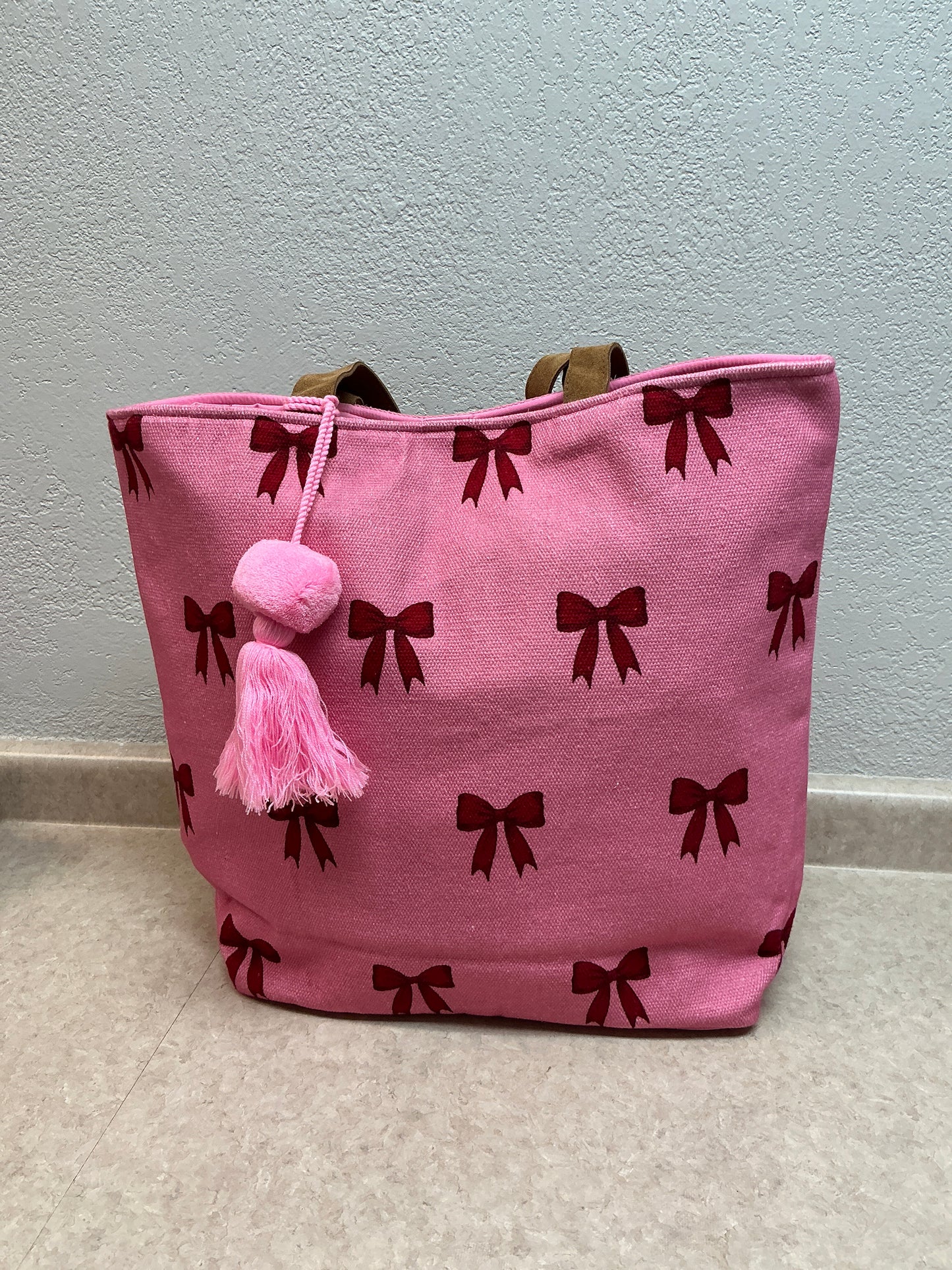 Bow tote