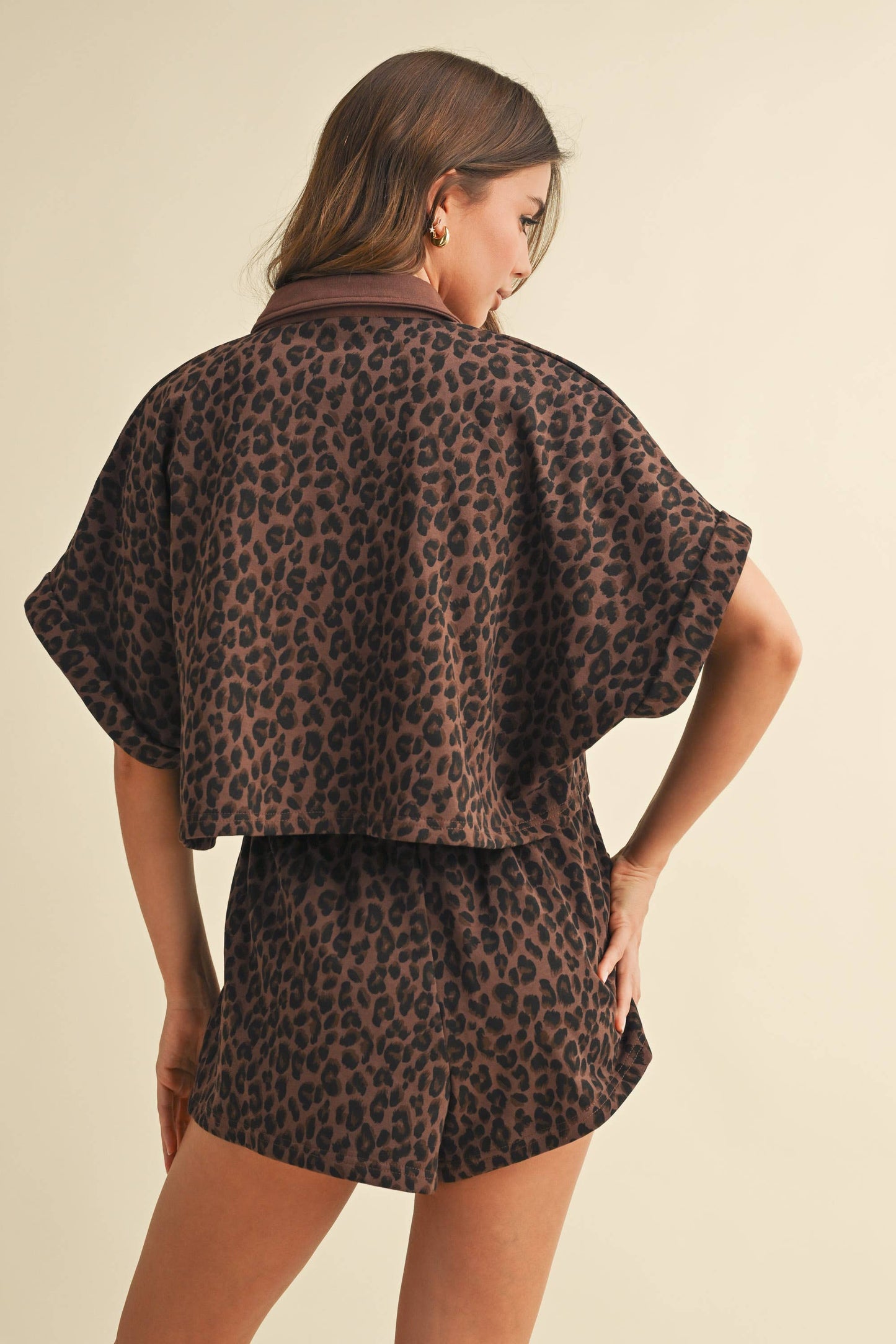 TARA LEOPARD CROPPED SHORT SLEEVE AND SHORTS SET