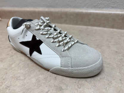 Legend Brown Star Sneaker