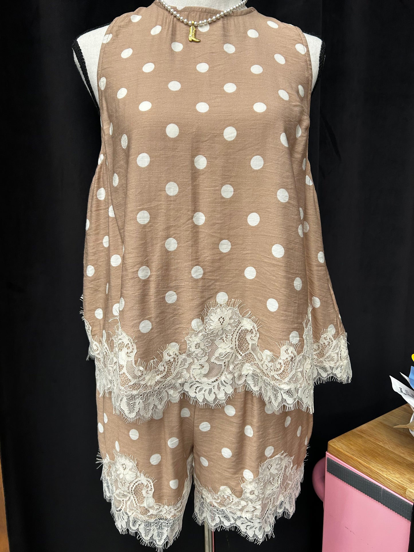 Donna set