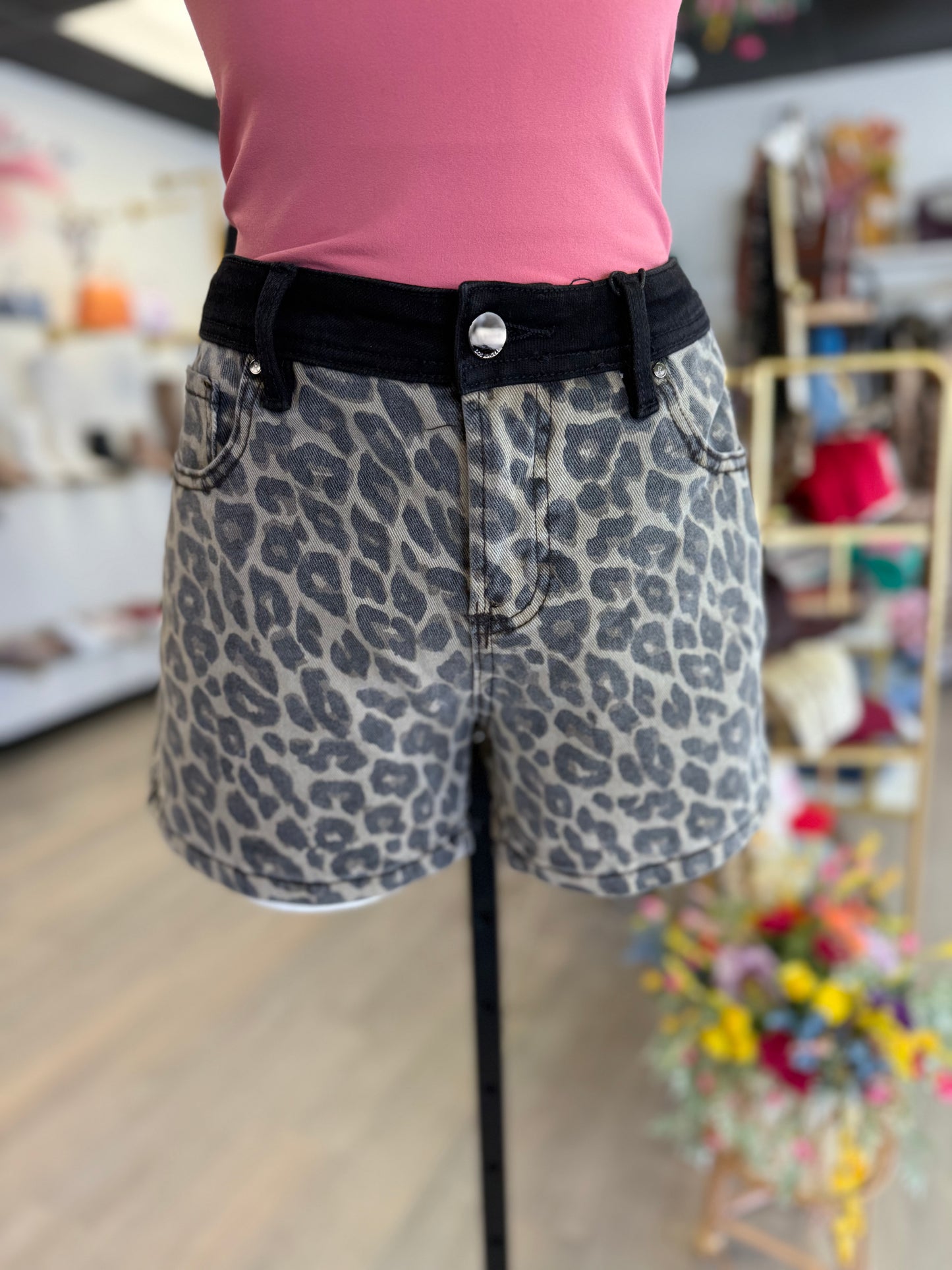 Hallie Leopard Shorts