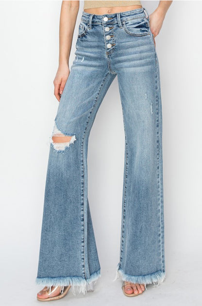 Mid Rise-Wide Leg-Button Down Jean