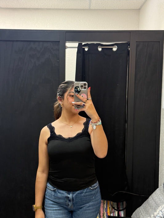 Basic lace straps top