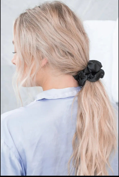 Satin Scrunchie Set