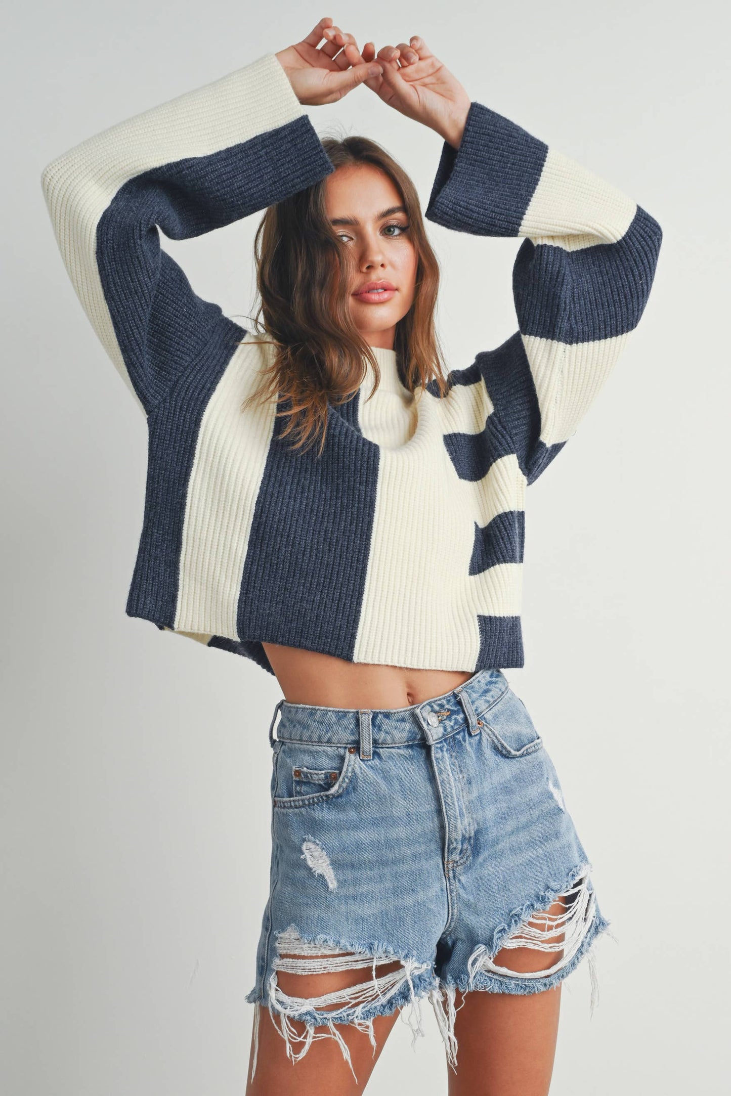 NAVY SWEATER