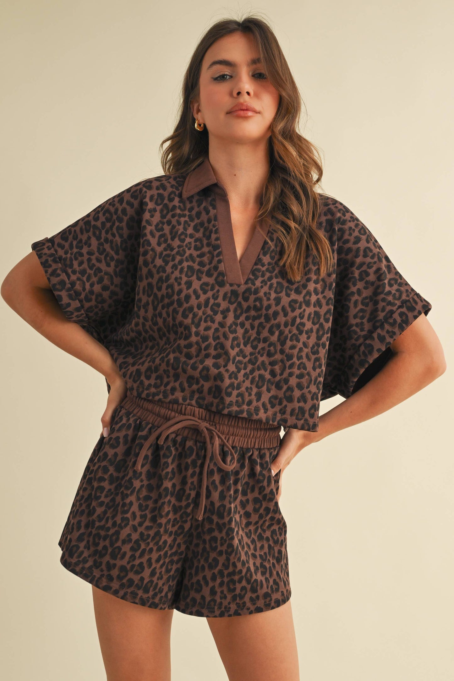 TARA LEOPARD CROPPED SHORT SLEEVE AND SHORTS SET