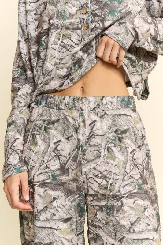 HUNT ME CAMO LOUNGE SET