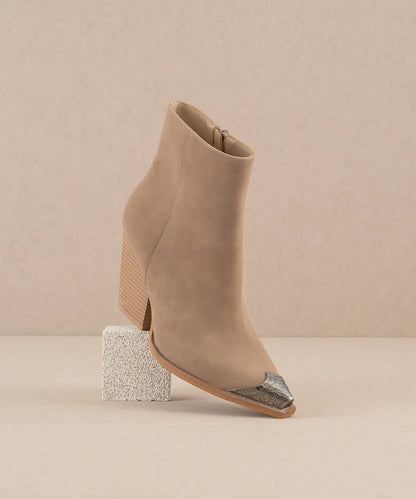 The Zion Cedar Wood | Elegant Western Bootie Metal Toe
