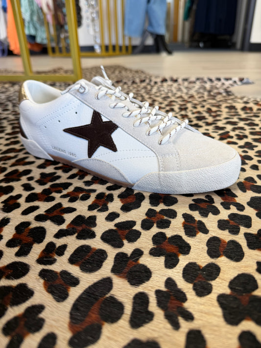 Legend Brown Star Sneaker