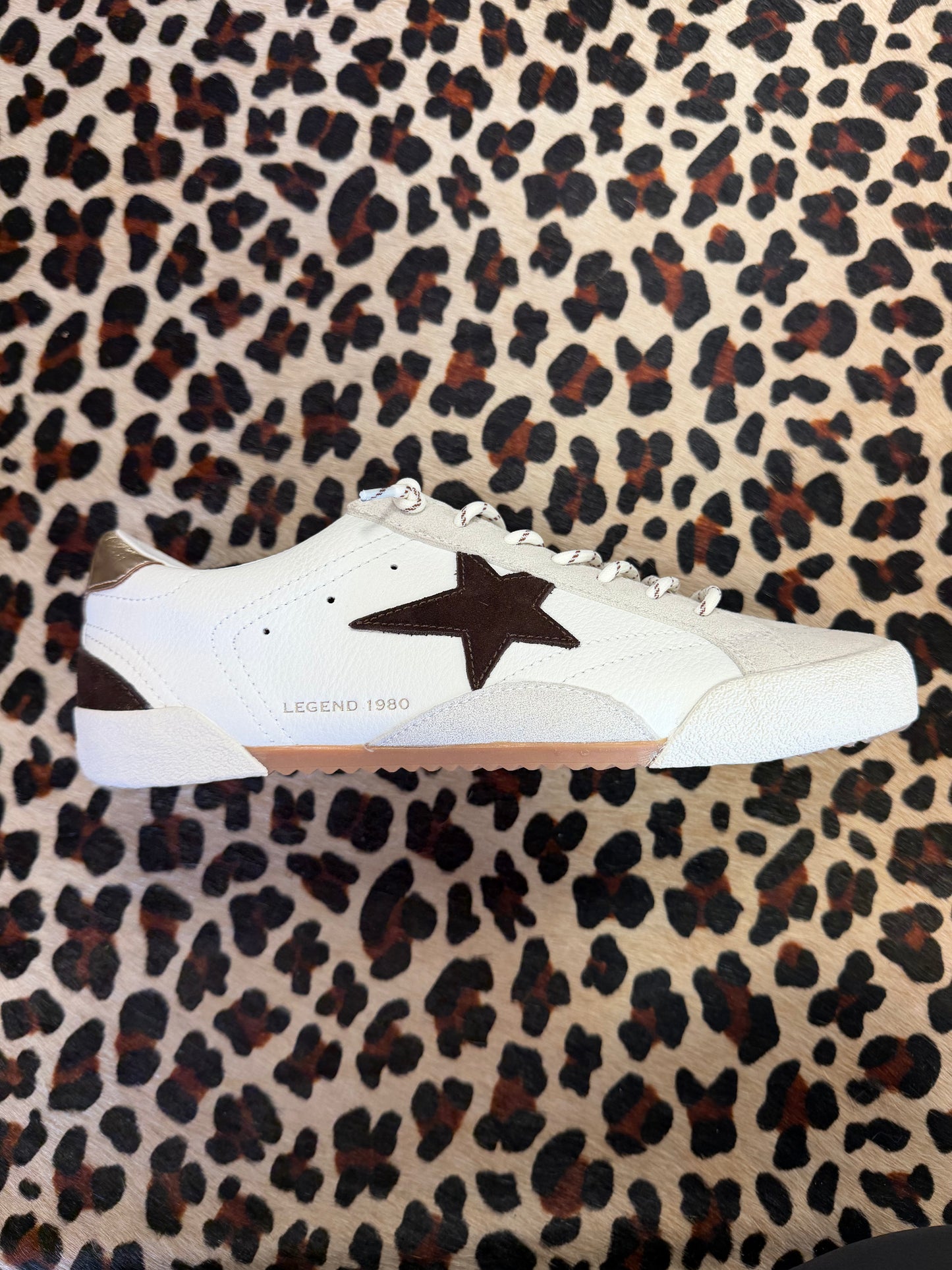 Legend Brown Star Sneaker
