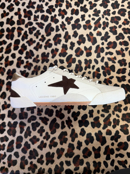 Legend Brown Star Sneaker